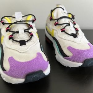 NIKE sports shoes for boy's used.